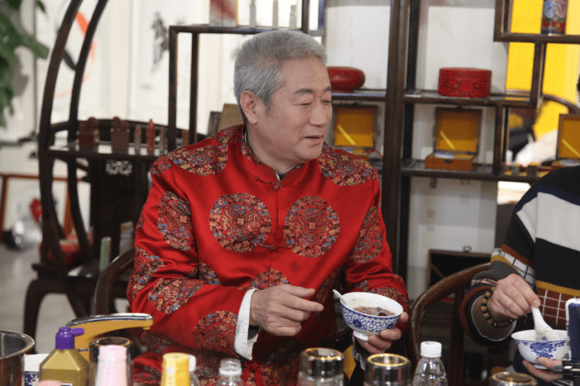 白常继大师做客5g非遗直播基地年关直播拜大年