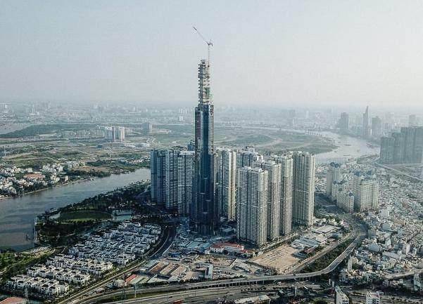 越南“第一高楼”和上海中心大厦对比，看完才明白，差距太大！