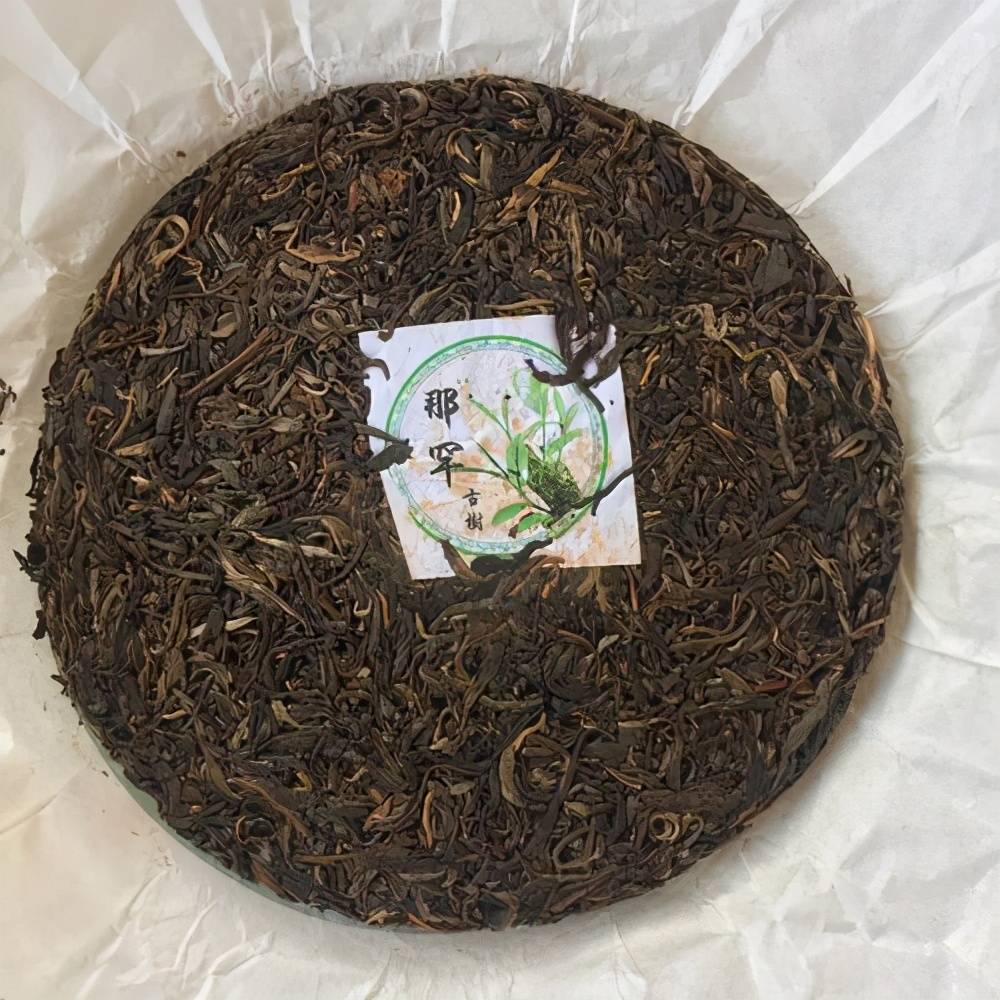 娜罕也叫那罕,"娜罕"为傣语,意思是官家的田,娜罕寨位于临沧邦东乡