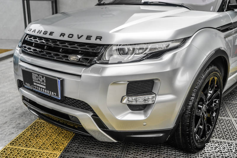 厦门汽车贴膜路虎极光贴改色膜案例分享