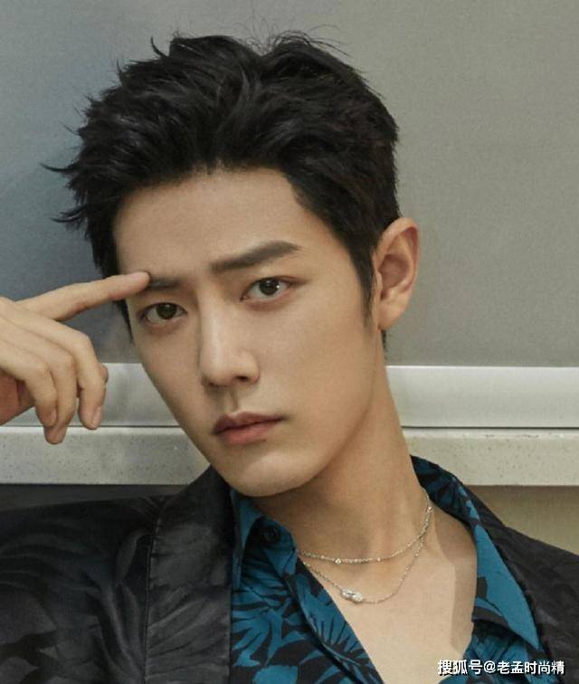 男明星热度指数排名_2020年上半年男明星综合热度排名,蔡徐坤仅排第五