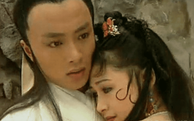 早年一部电视剧《西游记后传》，当时于月仙这个角色让很多人感到惊艳，