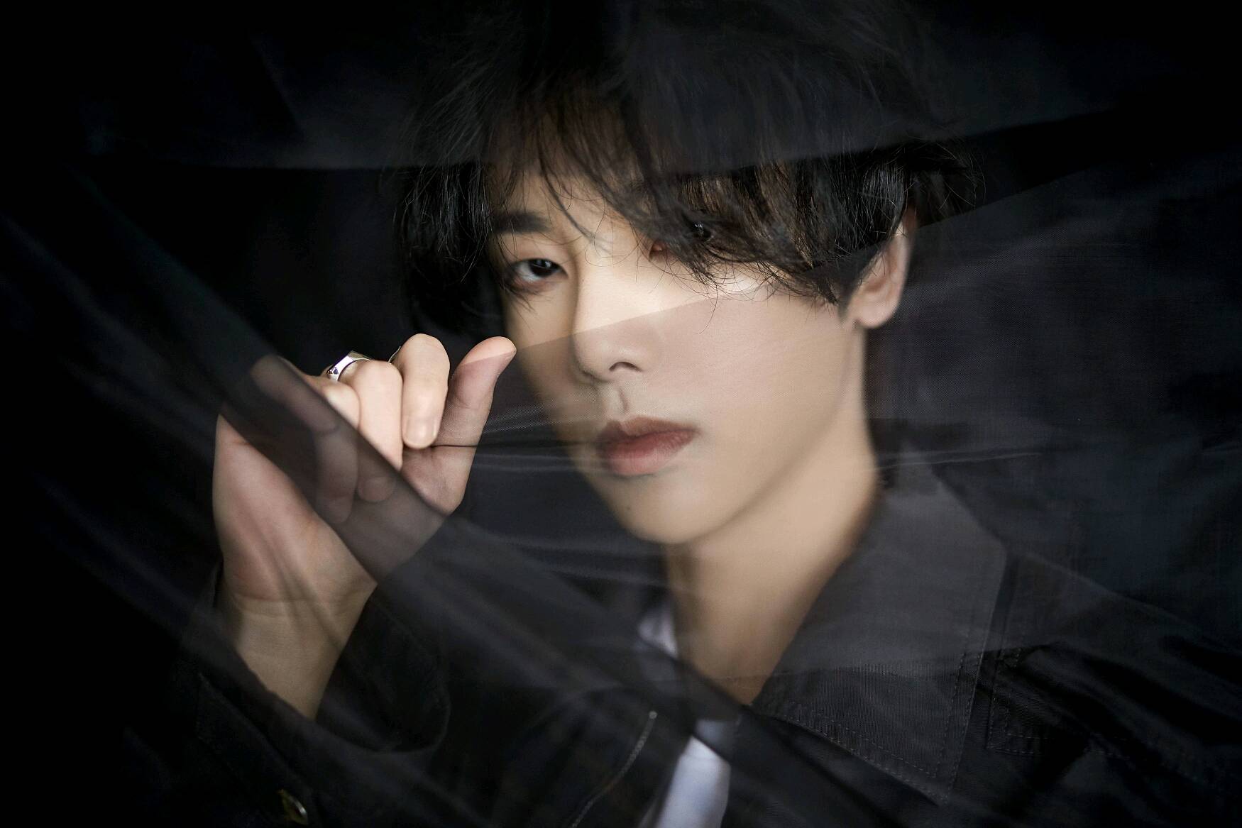 张恒口中的h性男艺人,大胆分析,究竟是谁?_华晨宇