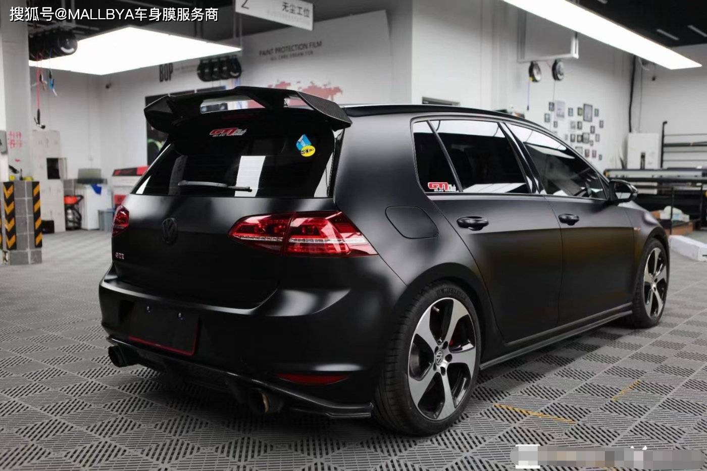 高尔夫改色磨砂黑 旅行路上有它足以