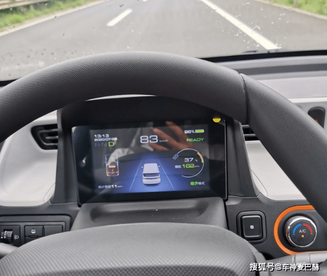 五菱宏光miniev能不能跑高速答案能跑但要规划好