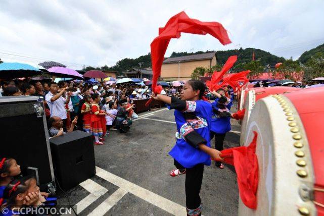 湘西有个神奇的村叫“岩锣”