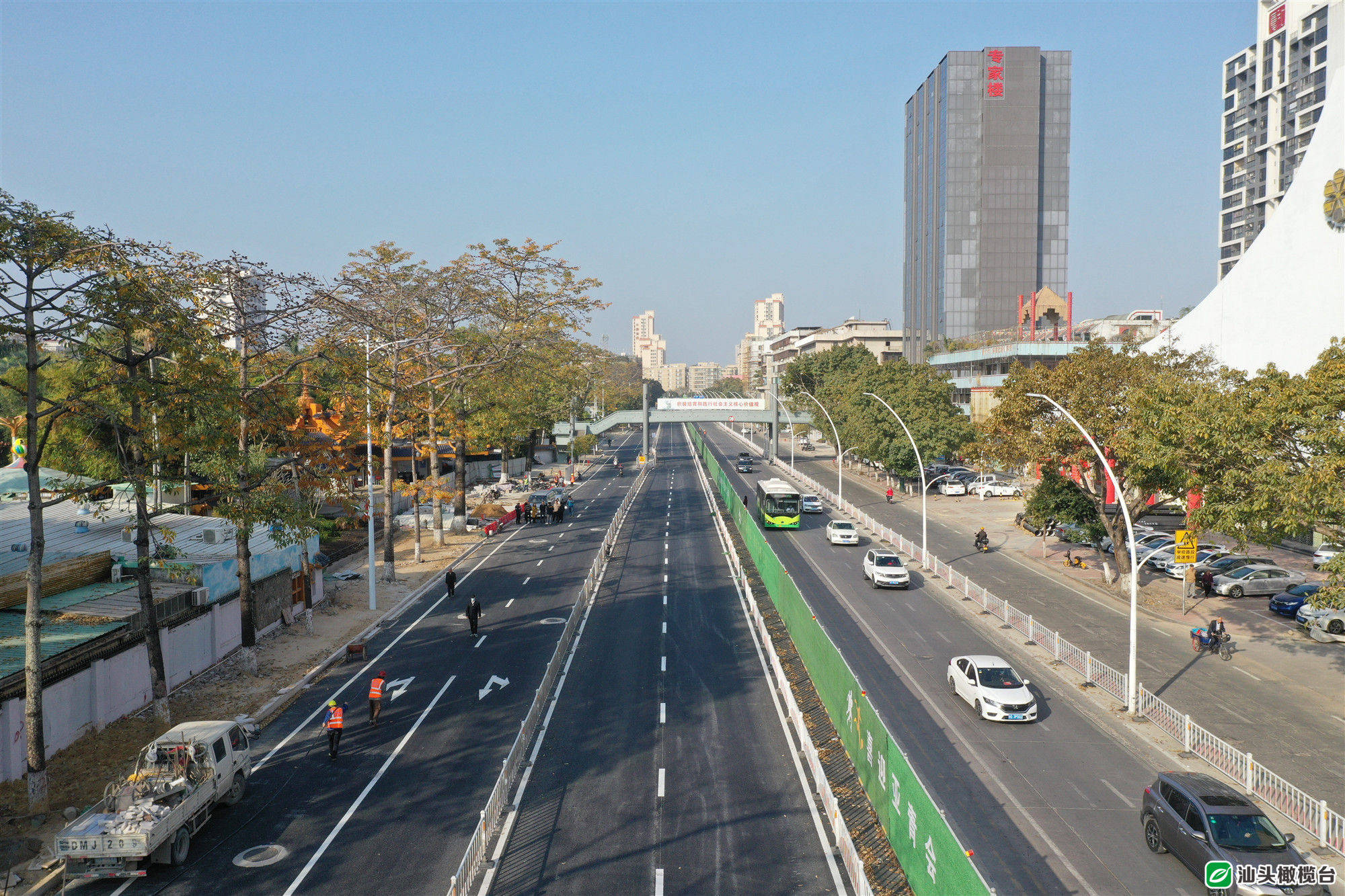 汕头市民 从现在起到春节前多段道路将陆续完成改造开放交通_施工