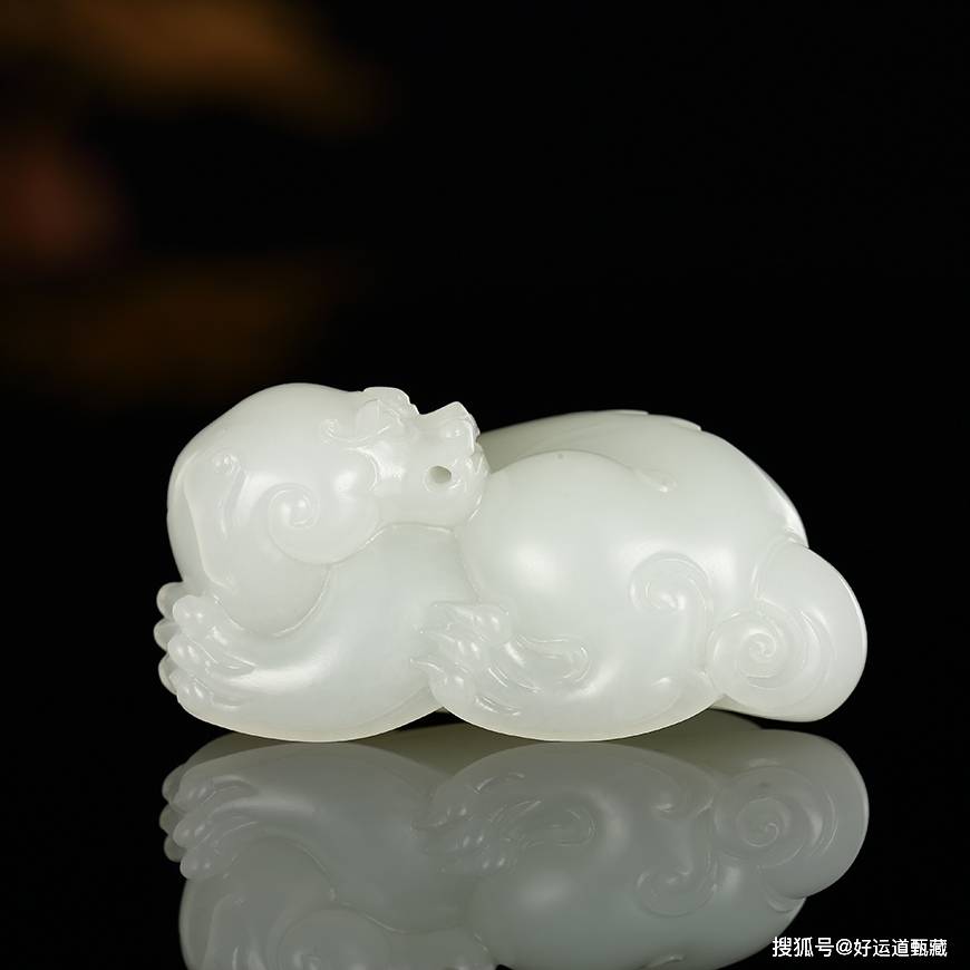 和田玉碧玉和白玉如何挑选，可以按照白玉的标准去选碧玉吗？_搜狐网
