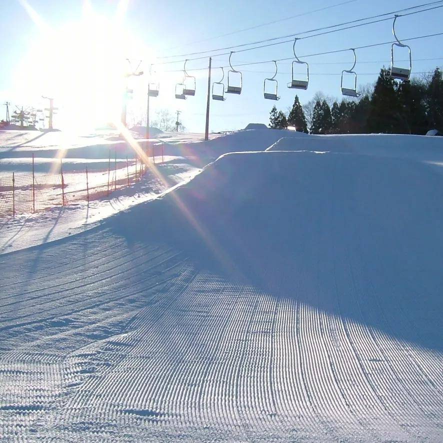 宫城县滑雪场巡礼：上野野滑雪场，被鸣子温泉乡簇拥的雪场