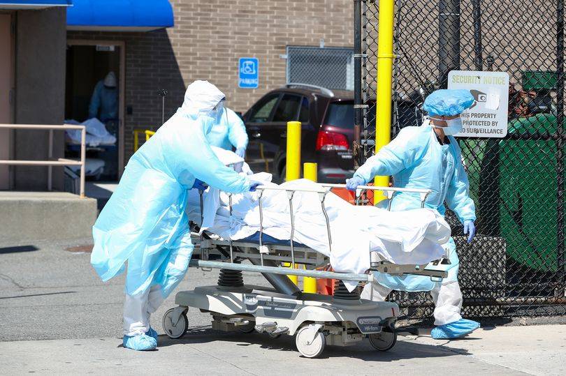 原创世界冠状病毒感染人数超一亿,全球传播不均,英国死亡超10万人
