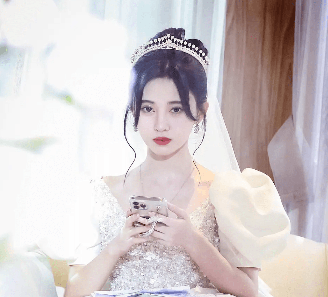 鞠婧祎婚纱图片_高清鞠婧祎婚纱图片