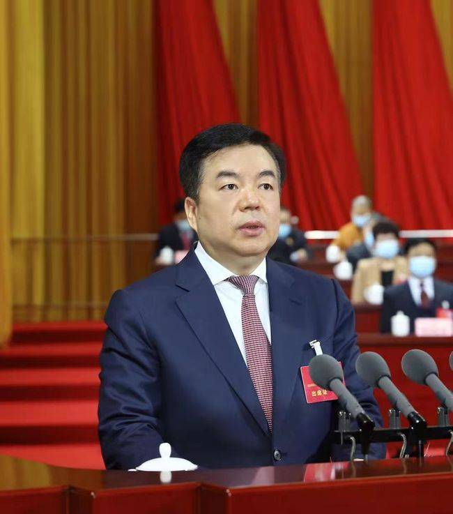 市委书记党晓龙出席会议并讲话.
