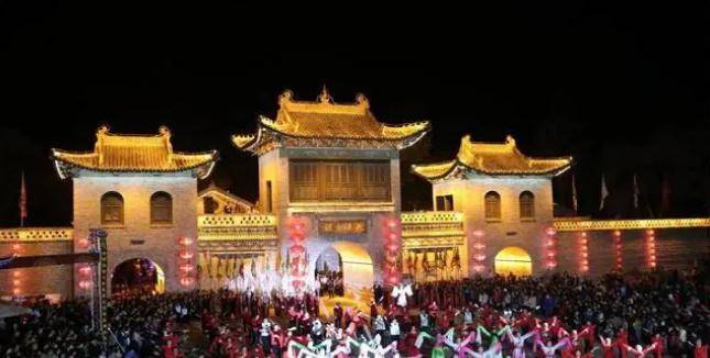 中国的大阳古镇，已有2600多年的历史文化，风景美如画