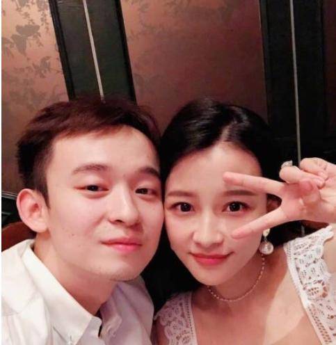 王京花儿子婚姻 be4d5594d2df49aa8650abf5255f3366.jpeg