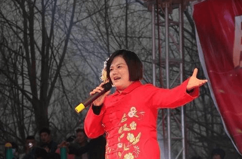 原创《星光大道》"山楂妹":出生被父母抛弃,爆红后父母又跑来认亲