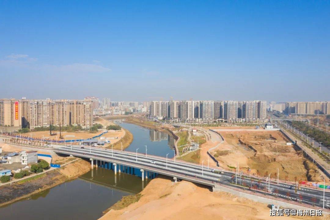 锦绣大桥2020年1月动工,是兴宁市"一路一桥"重点建设项目,位于宁江