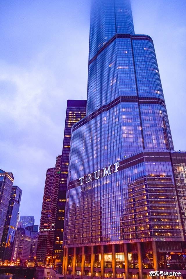 芝加哥的川普大楼以上几张图,是位于芝加哥的川普国际酒店大楼,是一座