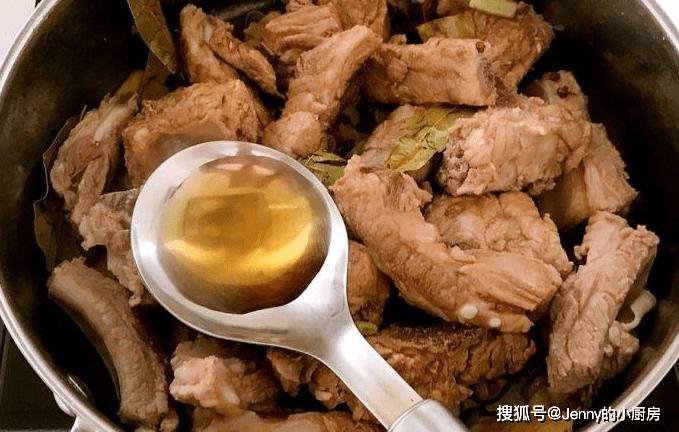 c4feaf8a8dc94b26aea300524fe089b6.png