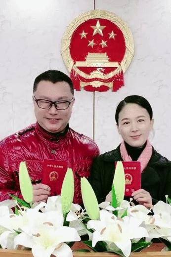 纤夫人口罩_伏尔加河上的纤夫(2)