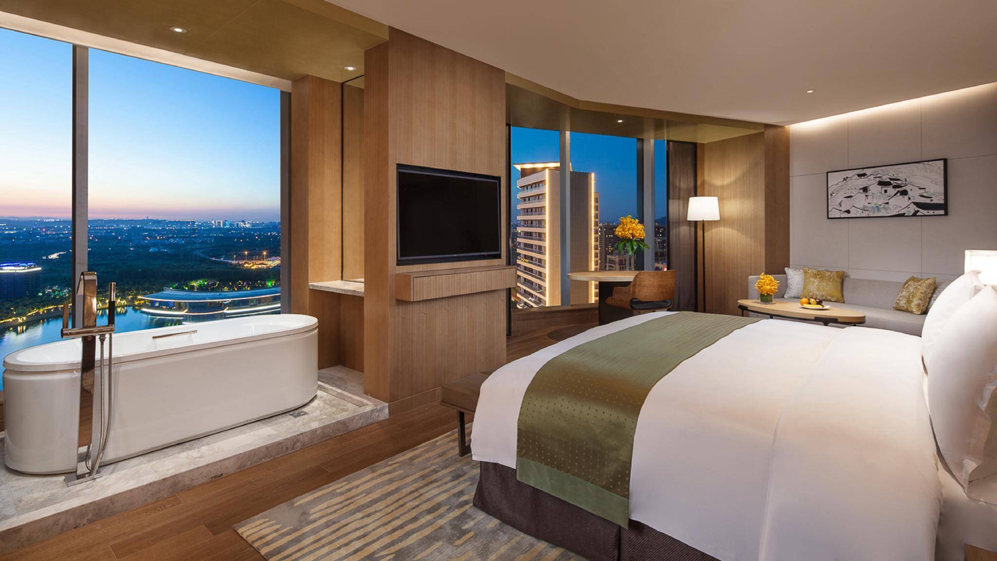 什么酒店可以住到下午六点 2481f2e0a3ee4bdb84c83acdff5662a3.jpeg