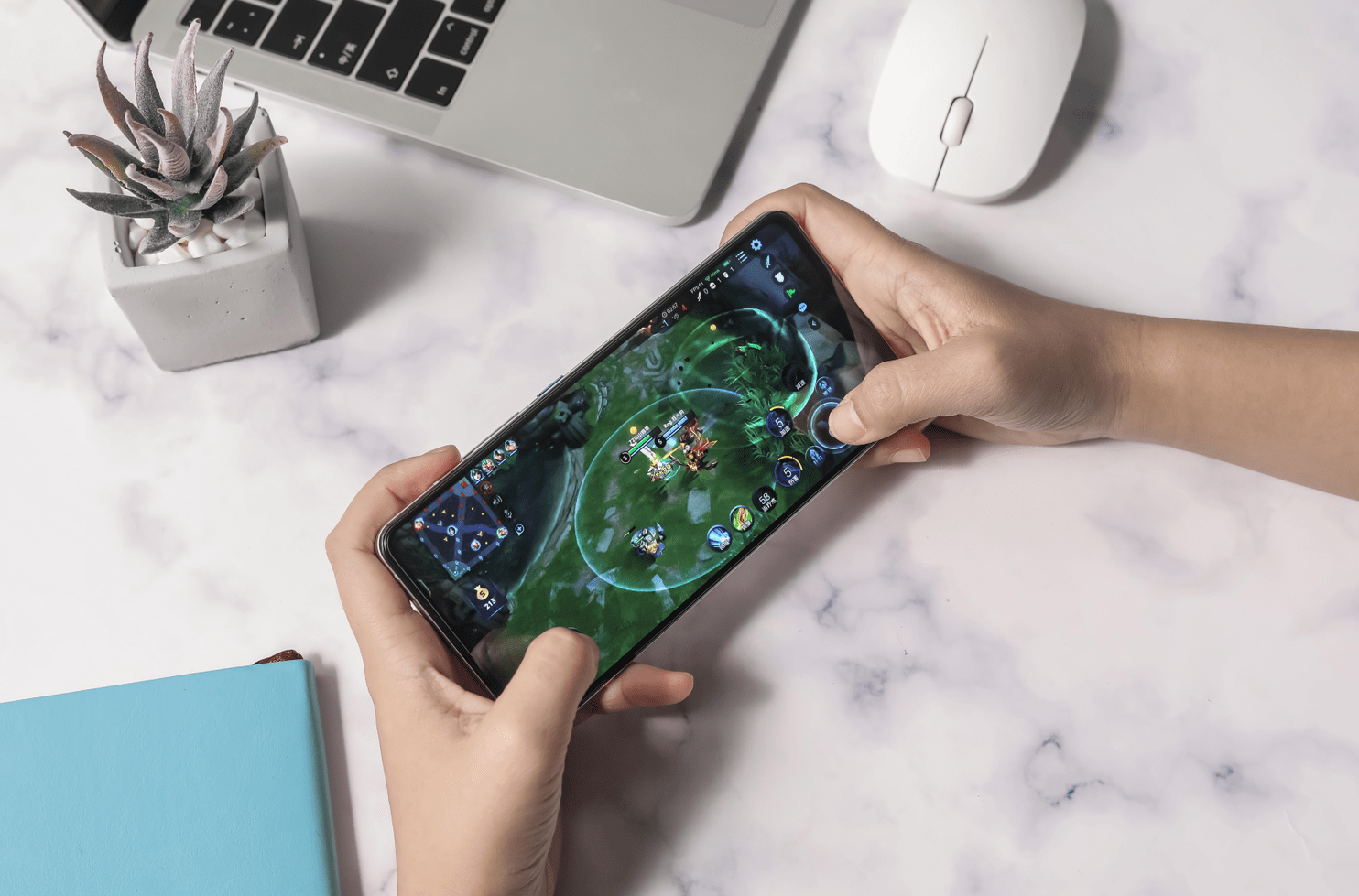 哪款手机拍人能出氛围感 4af8b31526f343beb5e2db560f8f00d1.png