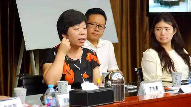 立讯精密正式官宣决定,郭台铭的富士康地位不保?_手机搜狐网