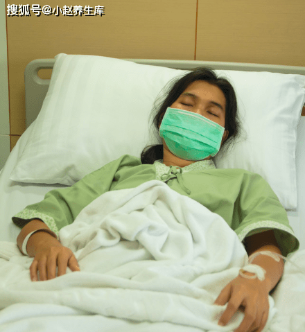 50岁女子查出乳腺癌只因长期忍受丈夫的一行为