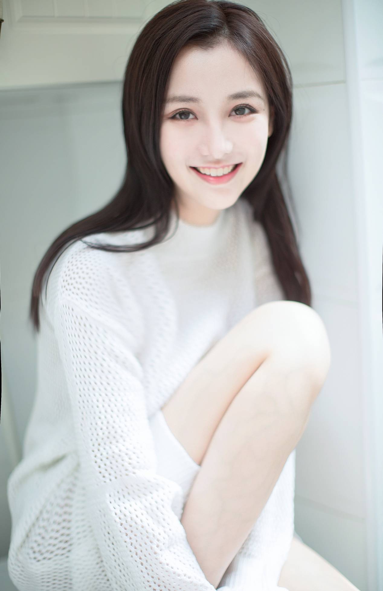 娱乐圈异域美女再添一员新人景瓷颜值与古力娜扎、迪丽热巴比肩