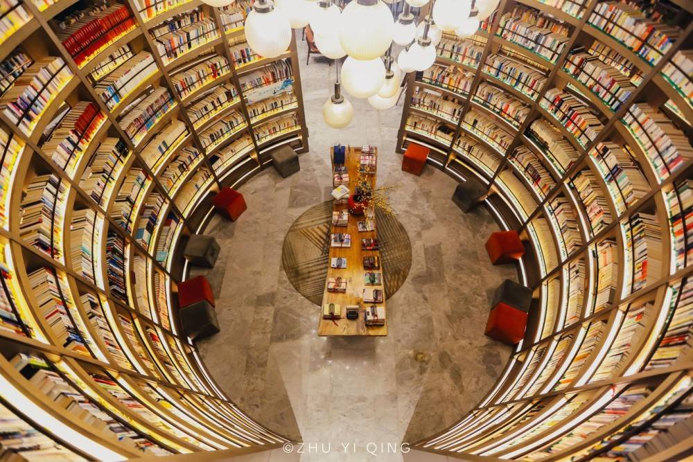 三亚隐藏版网红书店，不卖书也不借书，地处偏远却成打卡景点
