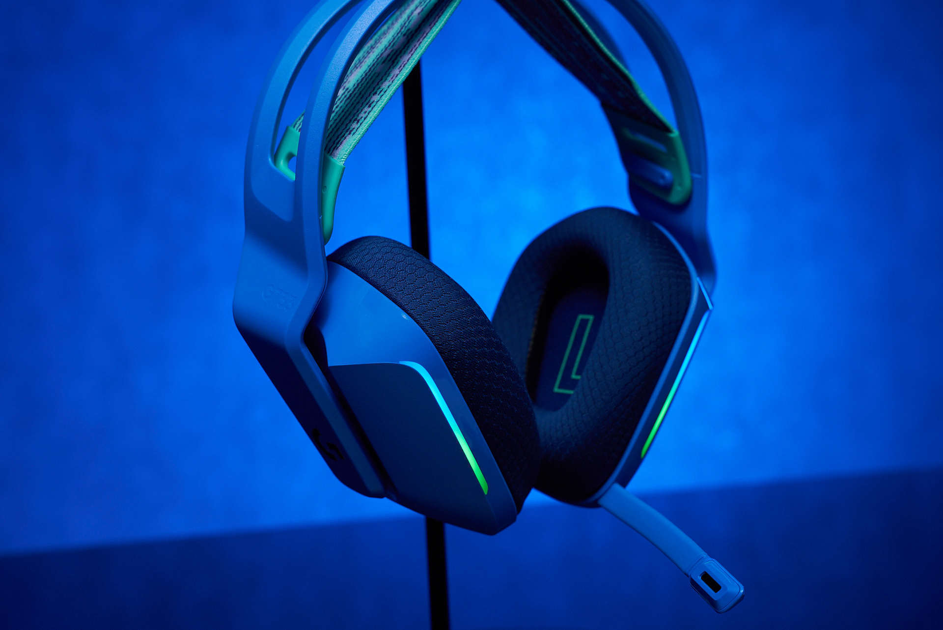 梦幻蓝色系罗技g733罗技g304