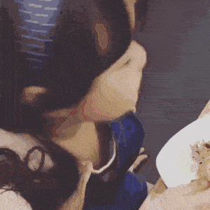 原创搞笑gif趣图怀旧不是因为那个时代多么好而是那个时候你年轻