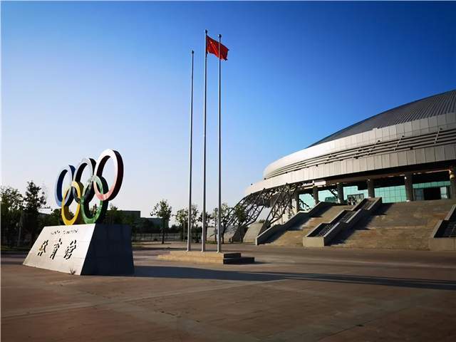 春节期间伊宁市体育馆图书馆文化馆正常对外免费开放