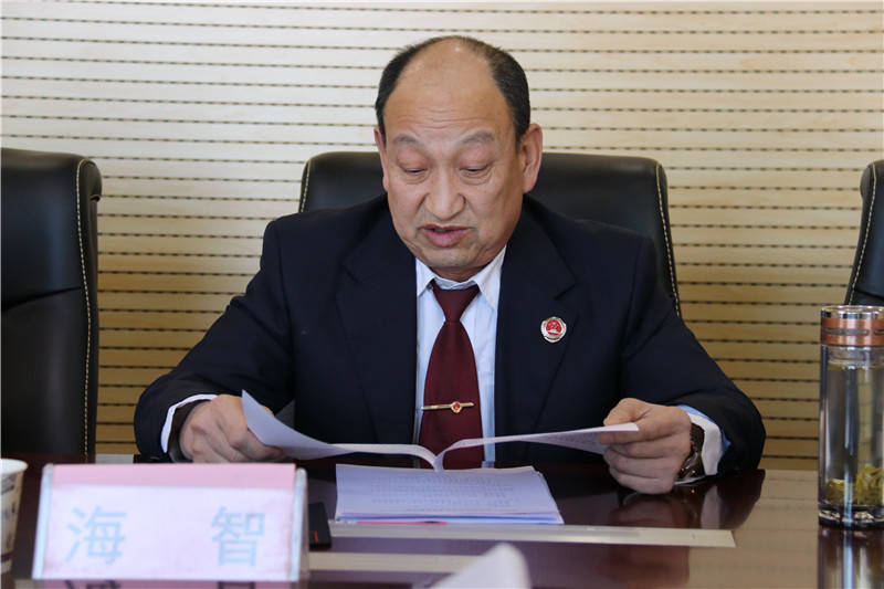 知责于心 担责于身 履责于行