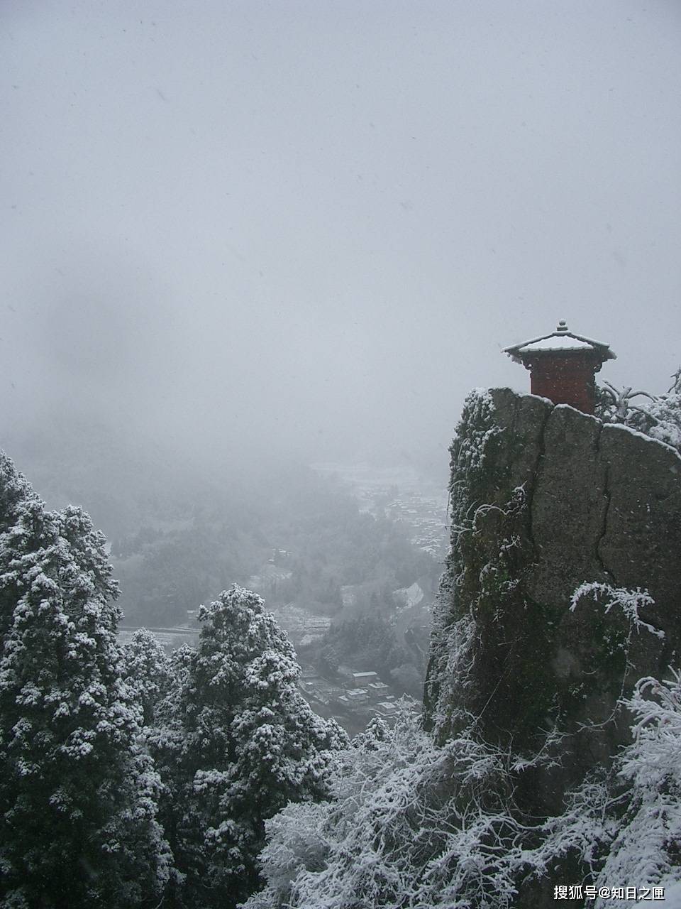 让日本的“杜甫”也为之惊叹！能排进日本前5的山寺观景台！