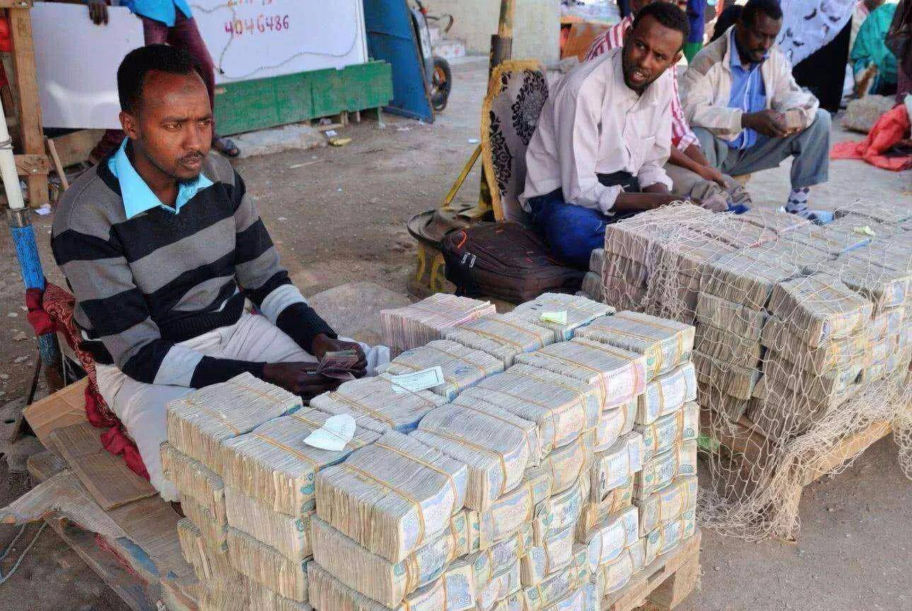 1千万亿=1人民币的国家，货币的“风光史”……_搜狐网