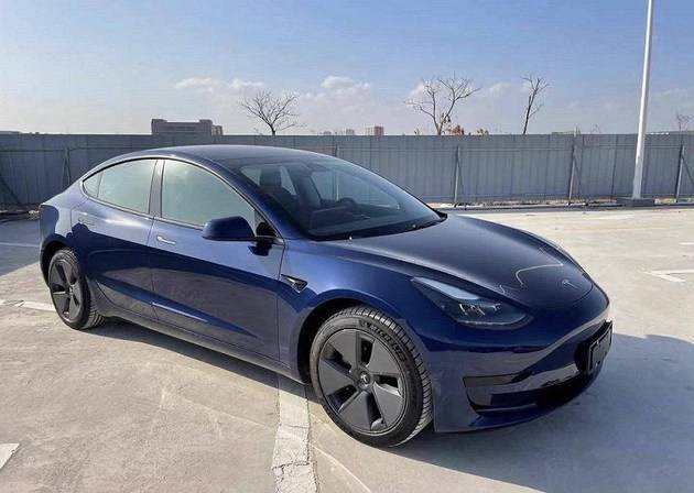 特斯拉model 3將下調至19.9萬 發佈者正式道歉_teikeni