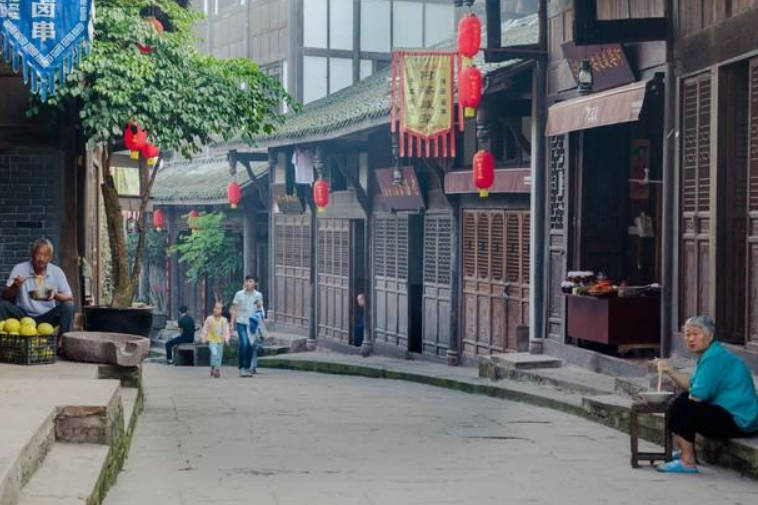 重庆又一古镇走红，人称山城版“平遥”，耗资200亿免费开放
