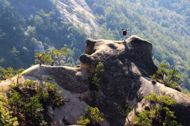 安徽有座“神山”，被称“高山中的沙漠”，门票免费堪比黄山