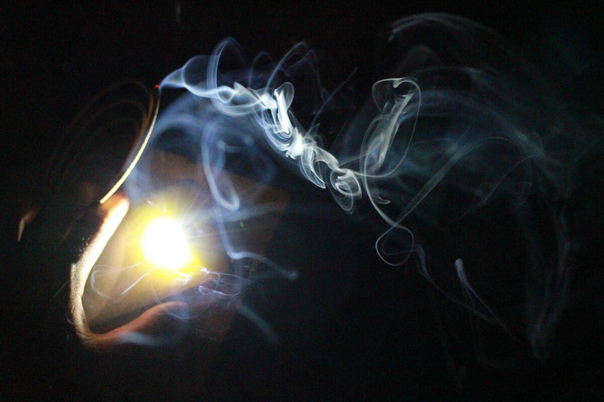 臭香儿香陕西一缕烟火外一首