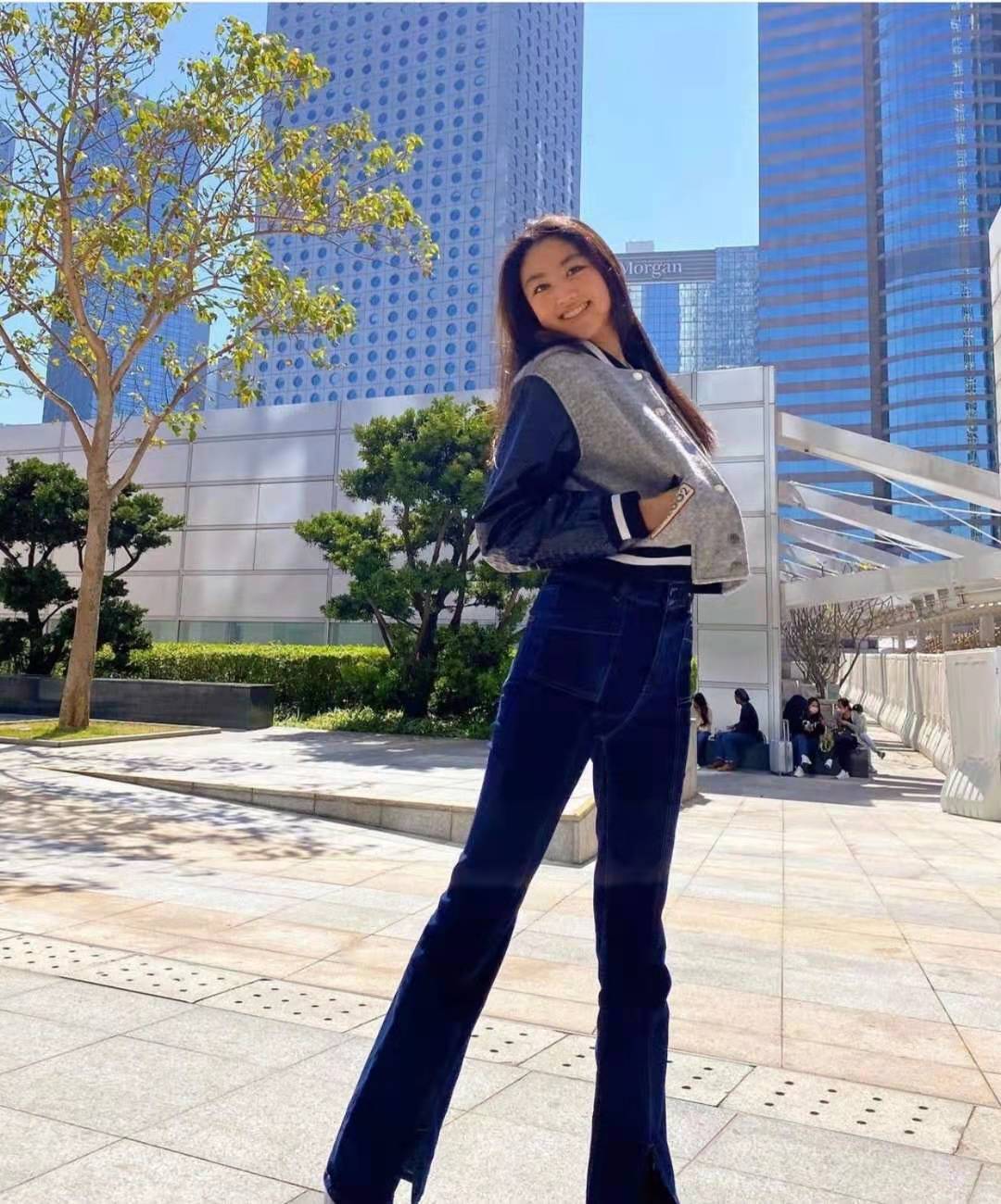 任达华女儿16岁就180,穿露脐衫狂秀"巴掌腰"_任晴佳