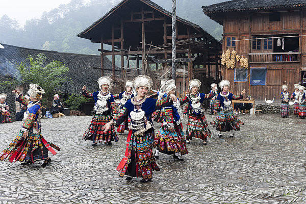 春节假日第二天 贵州文化和旅游市场安全和谐