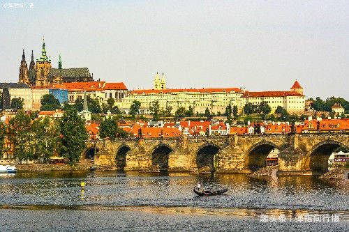 欧洲“桥梁之城”，18座古桥飞架全城，最美一座获评世界文化遗产