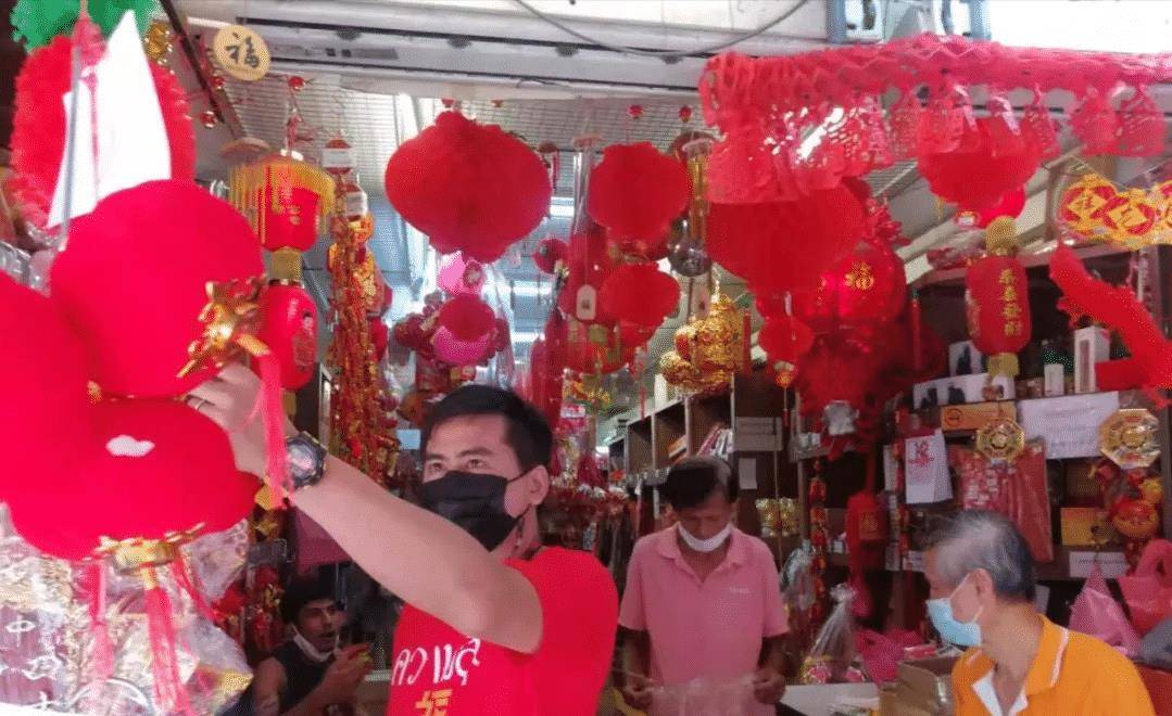 是中国春节同化了泰国，还是泰国成功收编了春节？