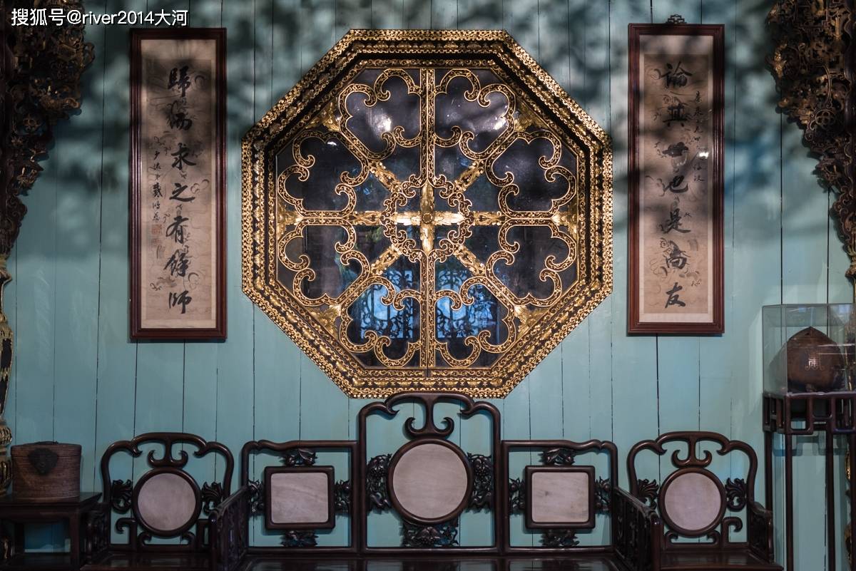 广东顺德的“土豪”古民居，精美的木雕贴满金箔，游客不多