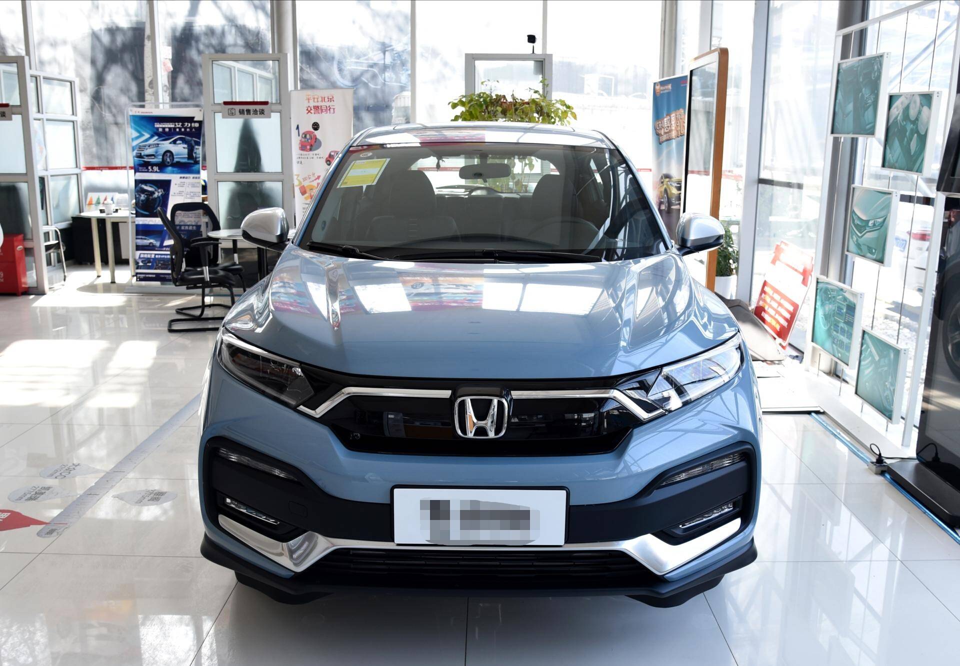 性能最强本田xrv15tcvt油耗6升加速8秒实车真帅气