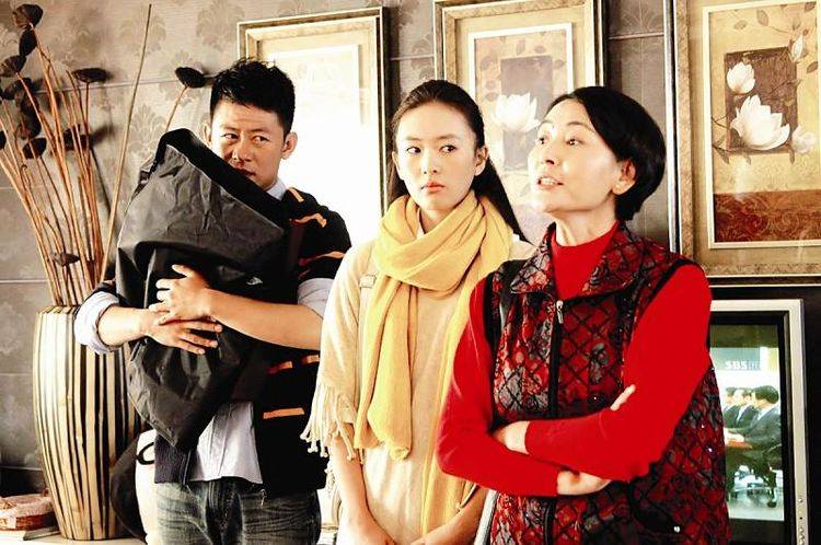 "儿啊,你媳妇总往娘家跑,和她离婚"他三连怼母亲,霸气护妻_宁峰