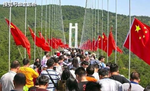 1亿人就地过年，本地游预订量大增6倍，广东景区更达到全国第一