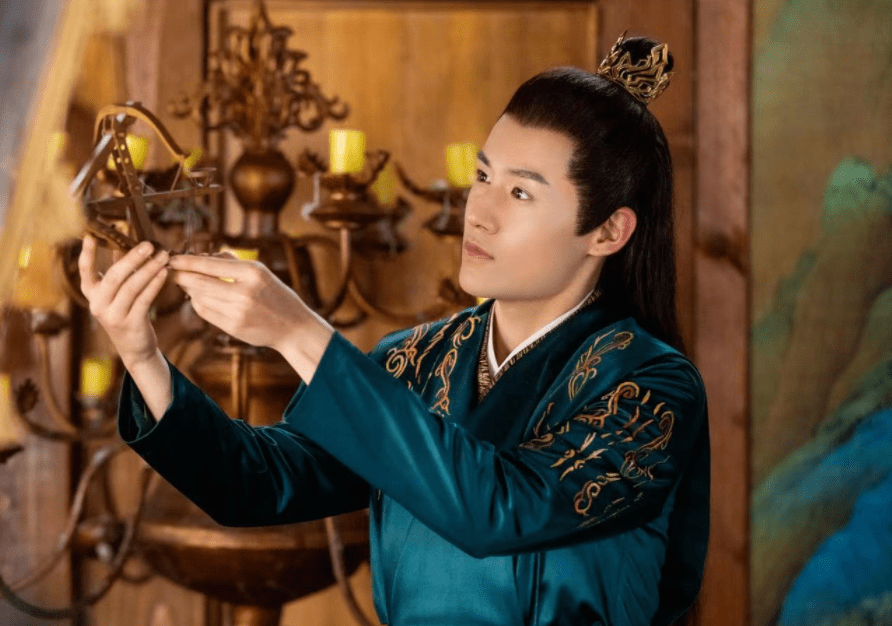 声威能够说短长常棒了,画风,造型和扮相都到达了国内古装戏的高规范