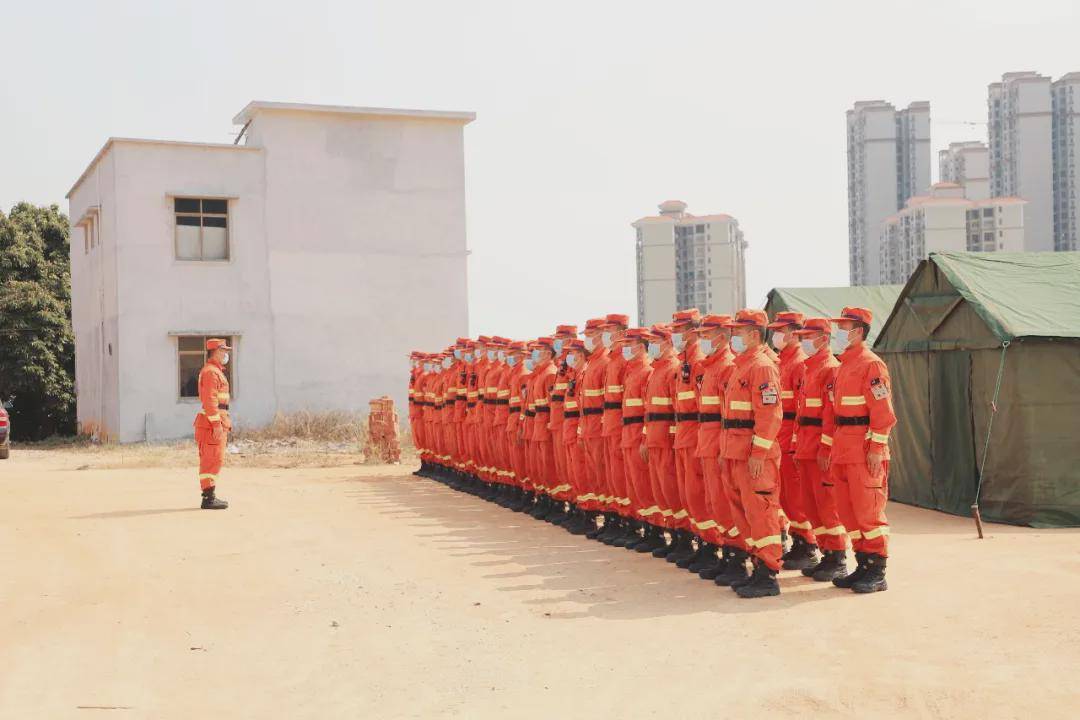 守护南粤大地的“一抹橙”