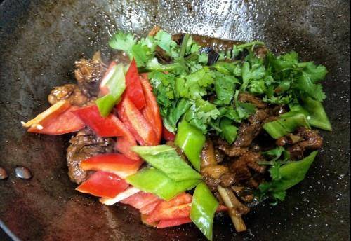 肉怎么去腥味不油腻 cc4855d4cae54a6bbc72dcaf87b4b764.jpeg